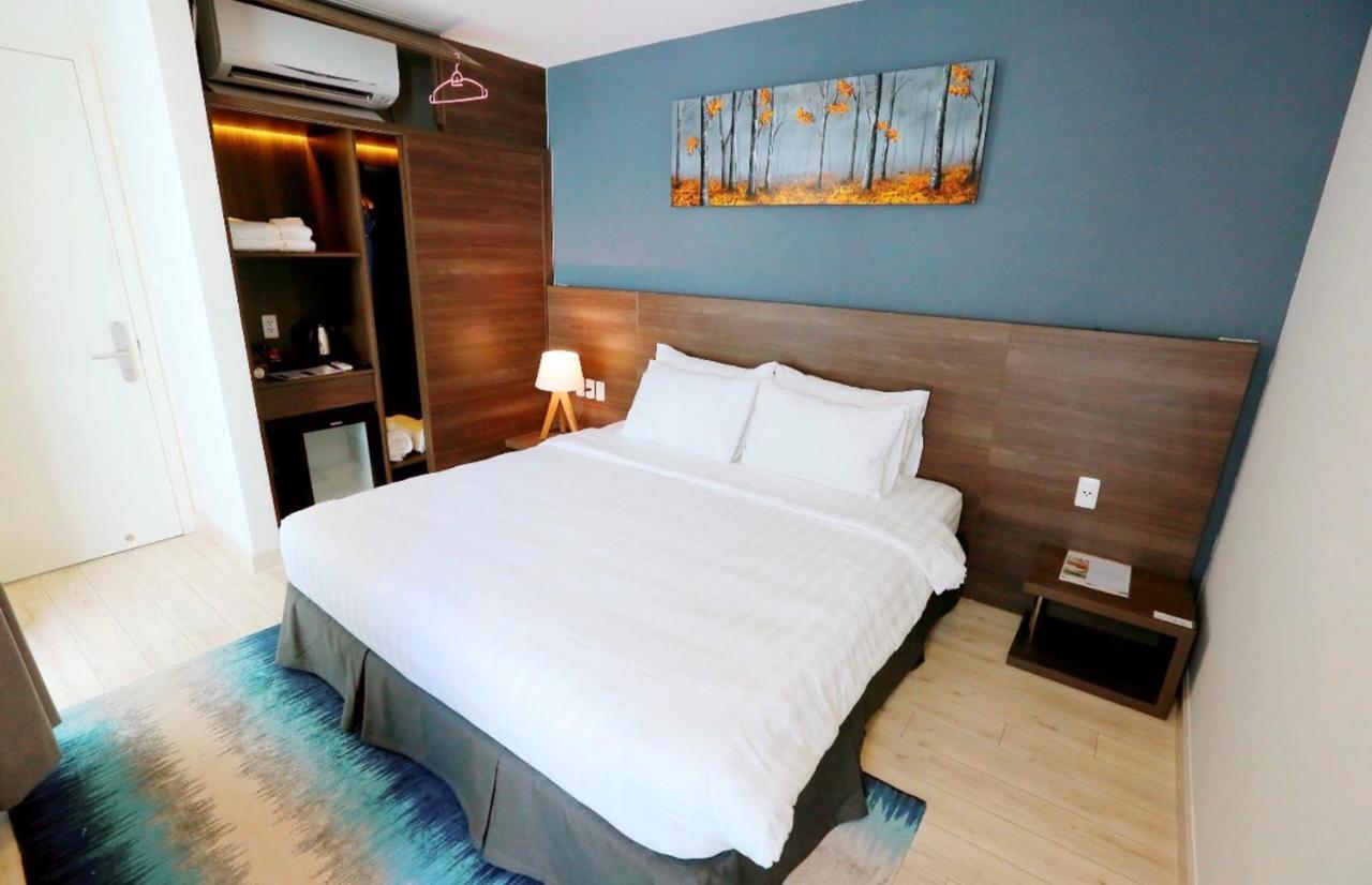 Okinawa Villas And Beach Club - Oceanami Resort Long Hai Εξωτερικό φωτογραφία